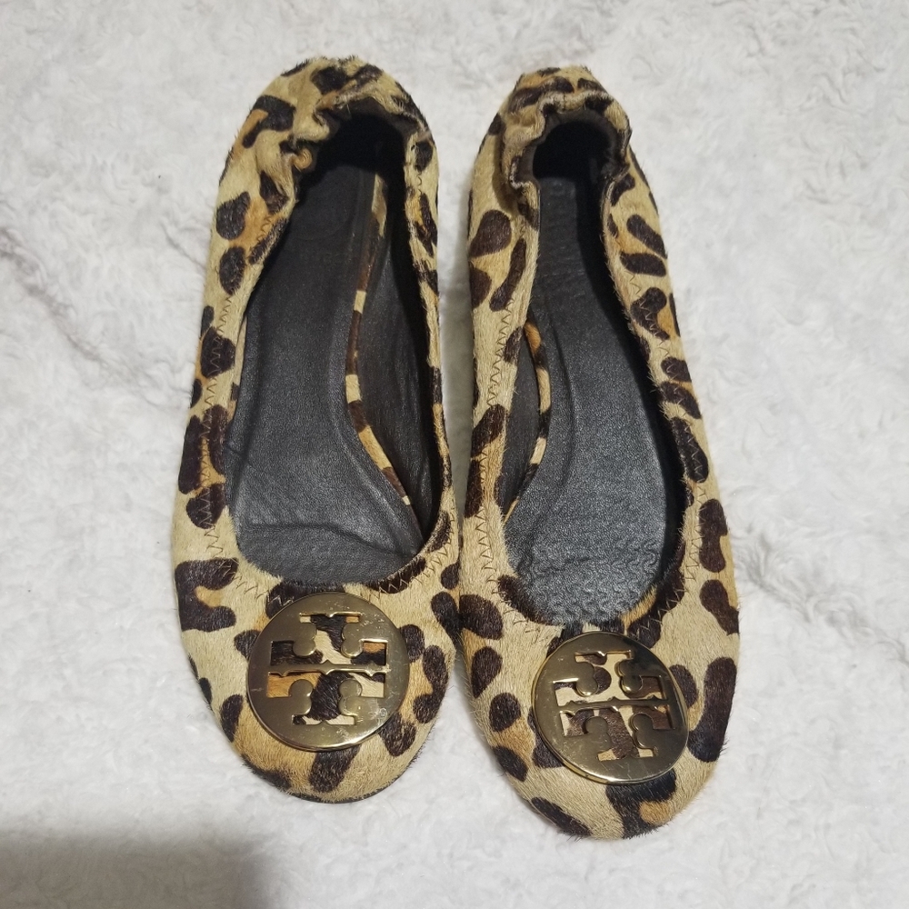 SOLD Tory burch Flats leopard Size 7